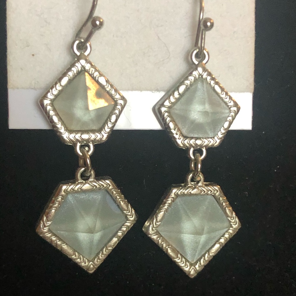 Stunning earrings!
